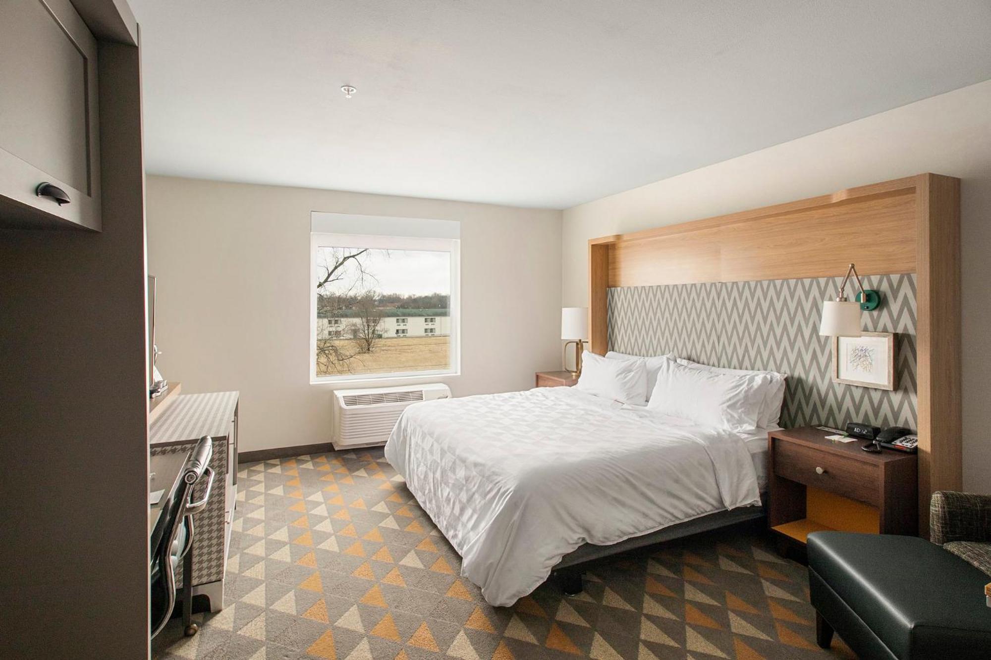 Holiday Inn & Suites Decatur-Forsyth By Ihg Buitenkant foto