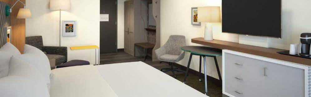 Holiday Inn & Suites Decatur-Forsyth By Ihg Buitenkant foto